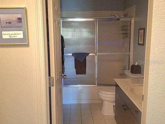 CRYSTAL LAKES - Residential