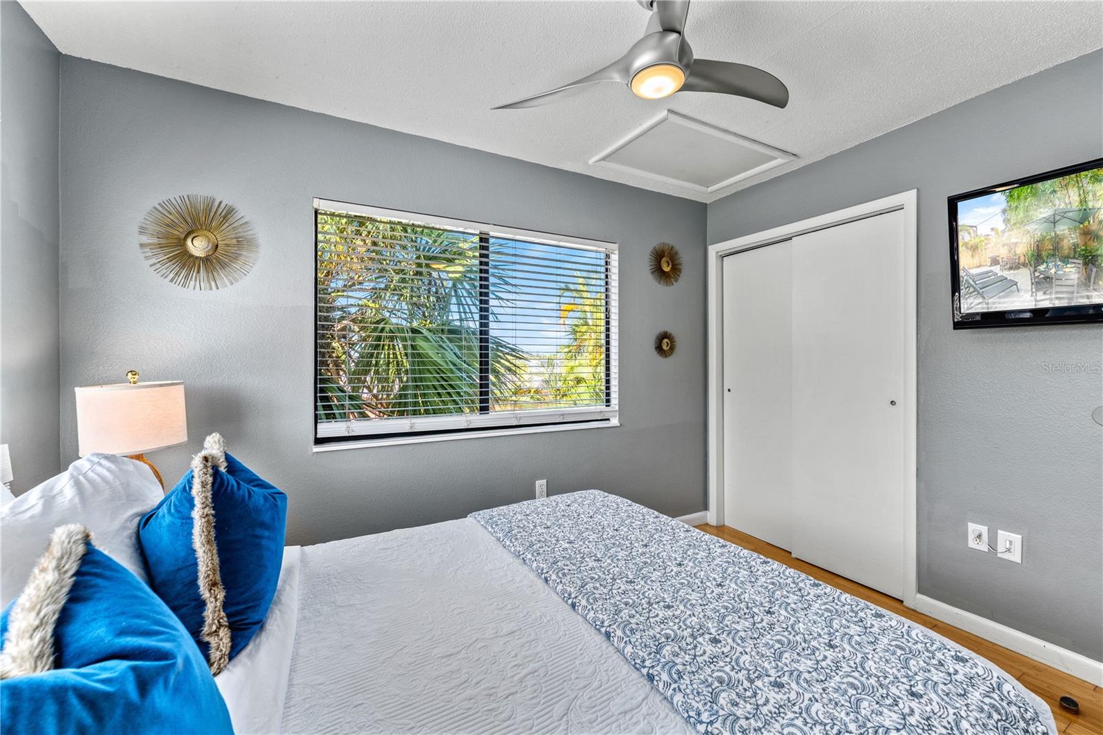 SARASOTA BEACH - Residential