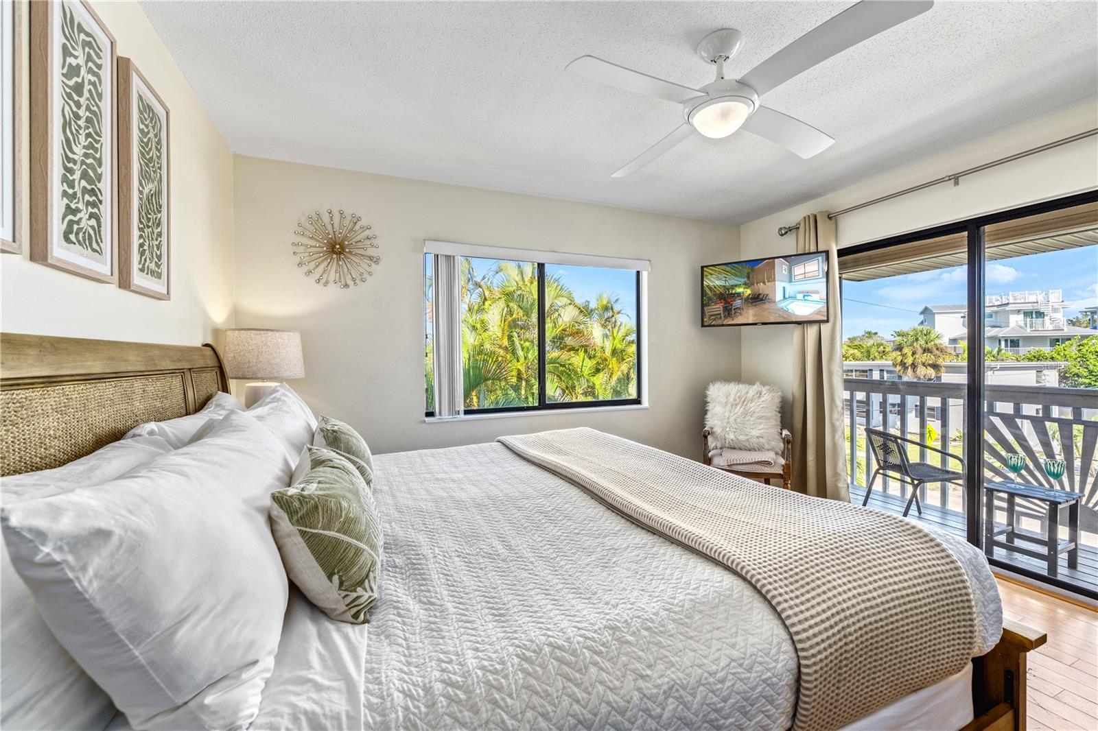 SARASOTA BEACH - Residential