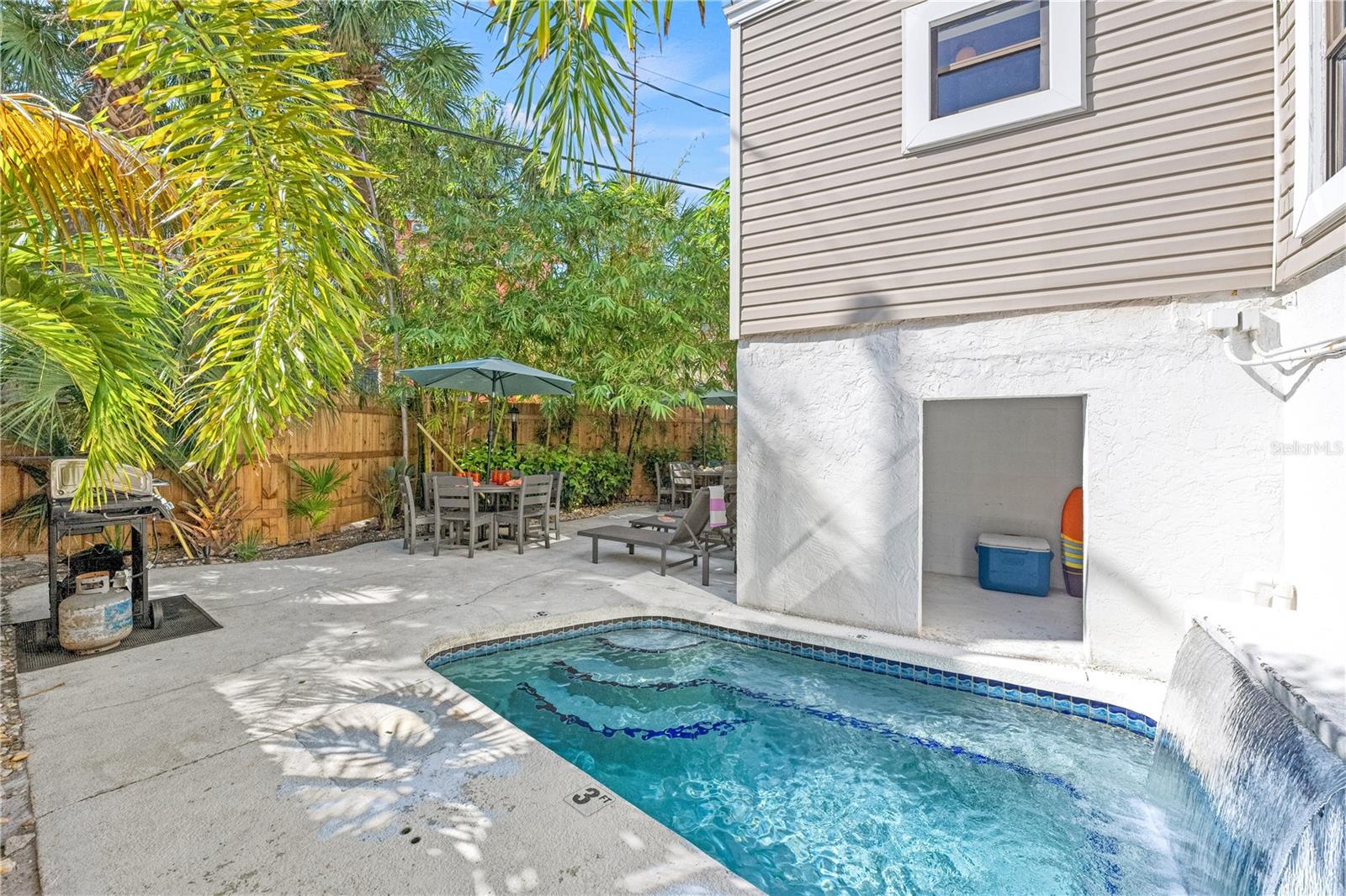 SARASOTA BEACH - Residential