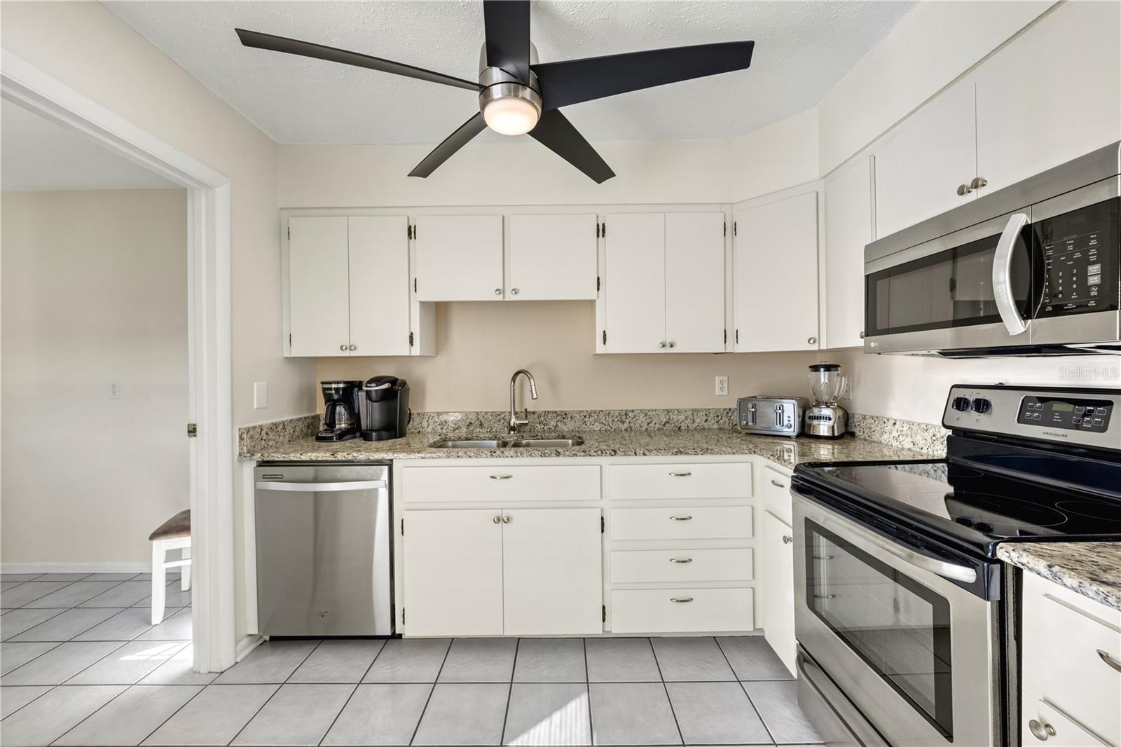 SARASOTA BEACH - Residential