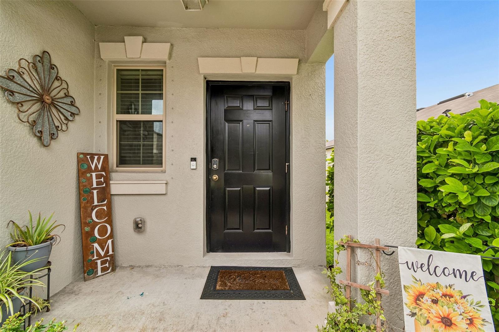 6108 SPRING CRAYFISH AVENUE