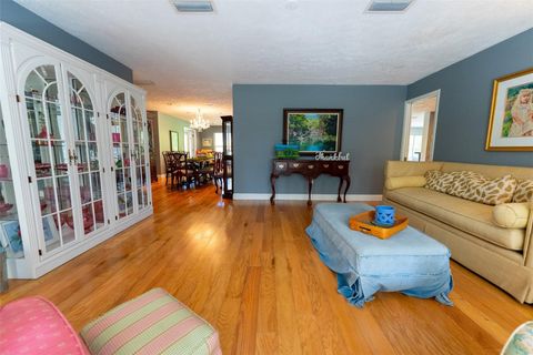 Tiny photo for 2321 SE 11th Street, Ocala, FL 34471 (MLS # OM712366)