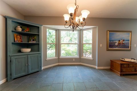 Tiny photo for 2321 SE 11th Street, Ocala, FL 34471 (MLS # OM712366)