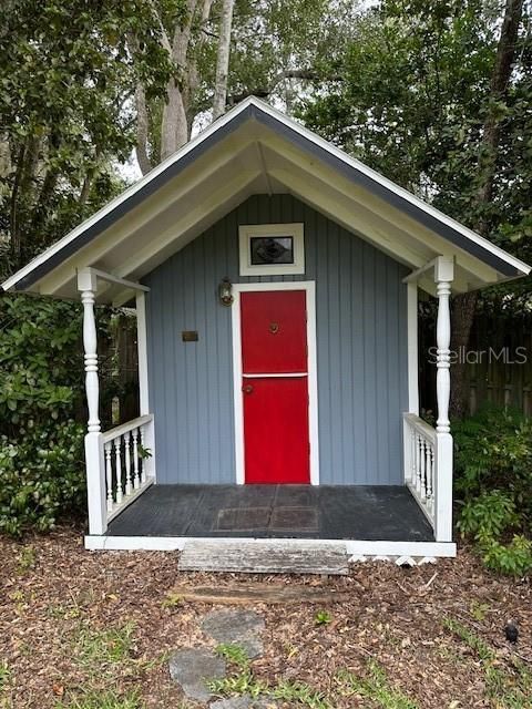 Tiny photo for 2321 SE 11th Street, Ocala, FL 34471 (MLS # OM712366)