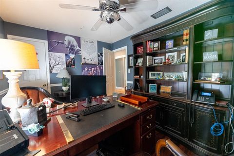 Tiny photo for 2321 SE 11th Street, Ocala, FL 34471 (MLS # OM712366)