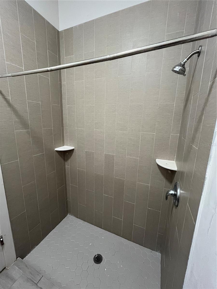 ANGEBILT ADD - Residential Lease