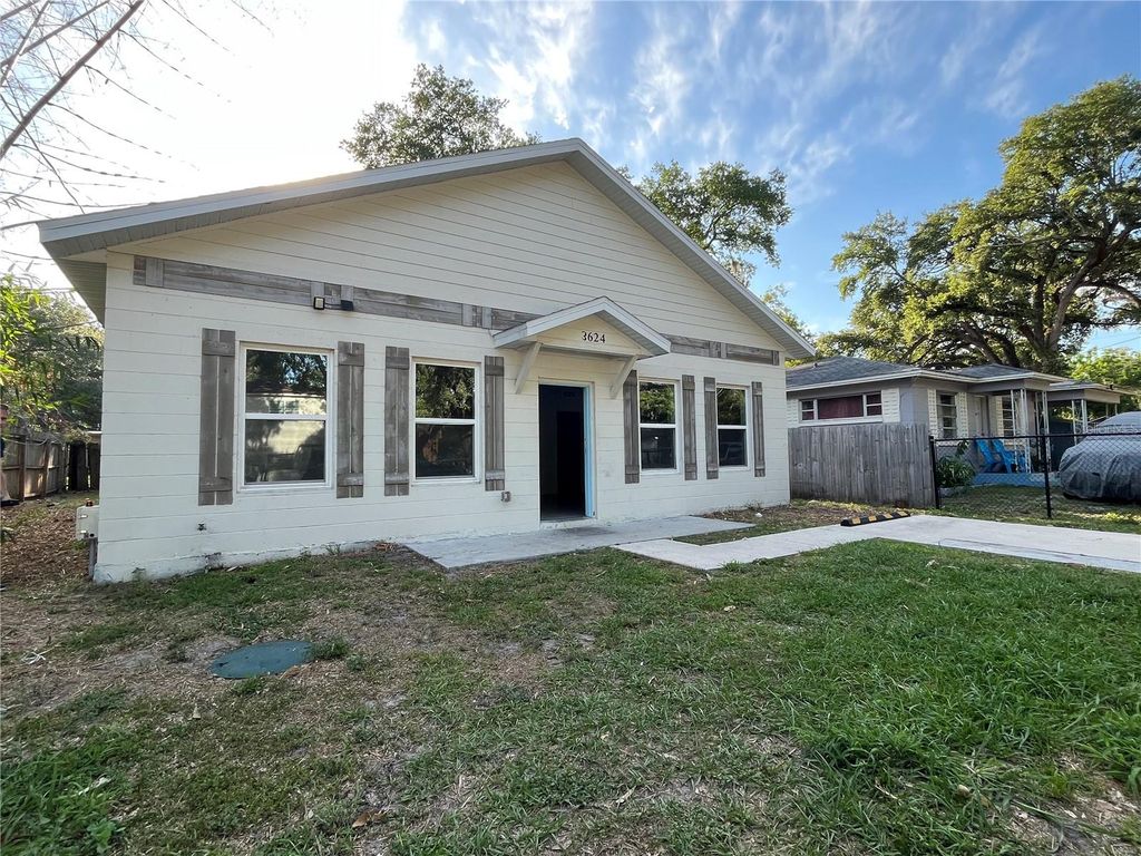 Photo of 3624 Woods Street, Orlando, FL 32805 (MLS # O6402471)
