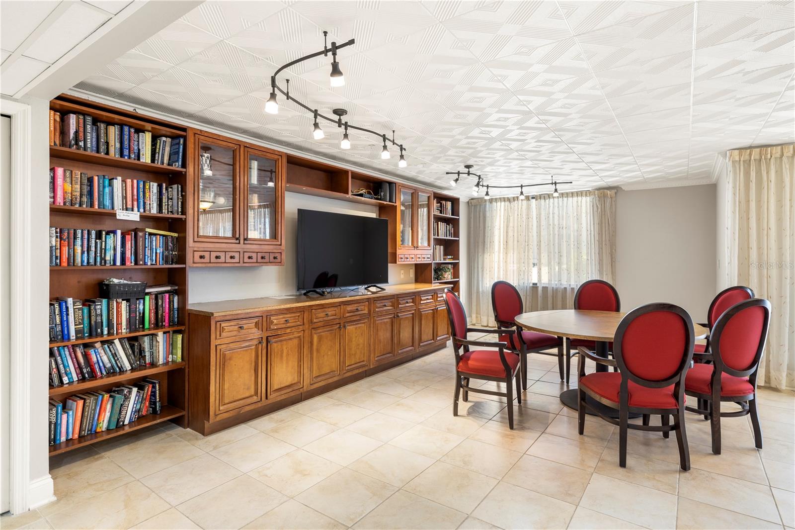 SAND KEY CONDO-SOUTH BEACH 1460 - Residential