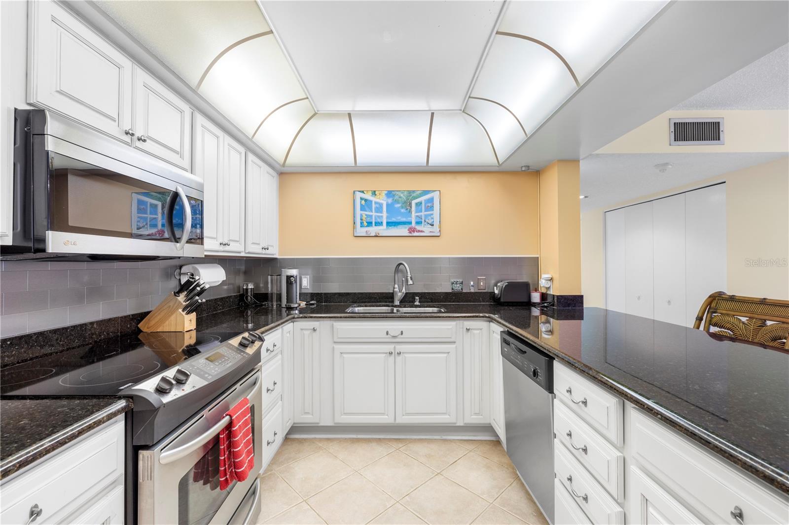 SAND KEY CONDO-SOUTH BEACH 1460 - Residential