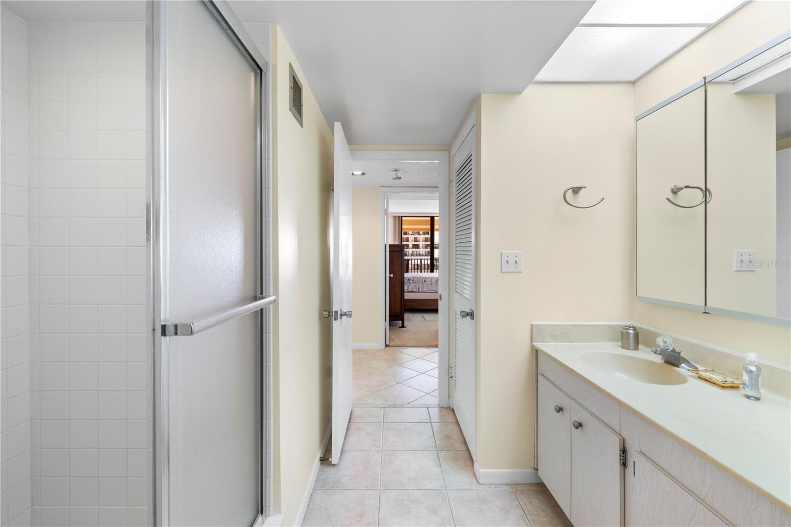 SAND KEY CONDO-SOUTH BEACH 1460 - Residential