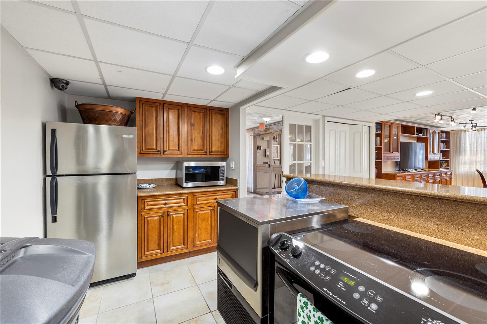 SAND KEY CONDO-SOUTH BEACH 1460 - Residential