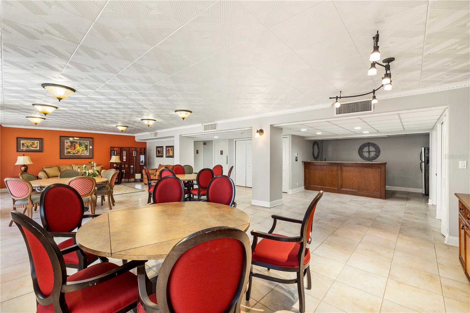 SAND KEY CONDO-SOUTH BEACH 1460 - Residential