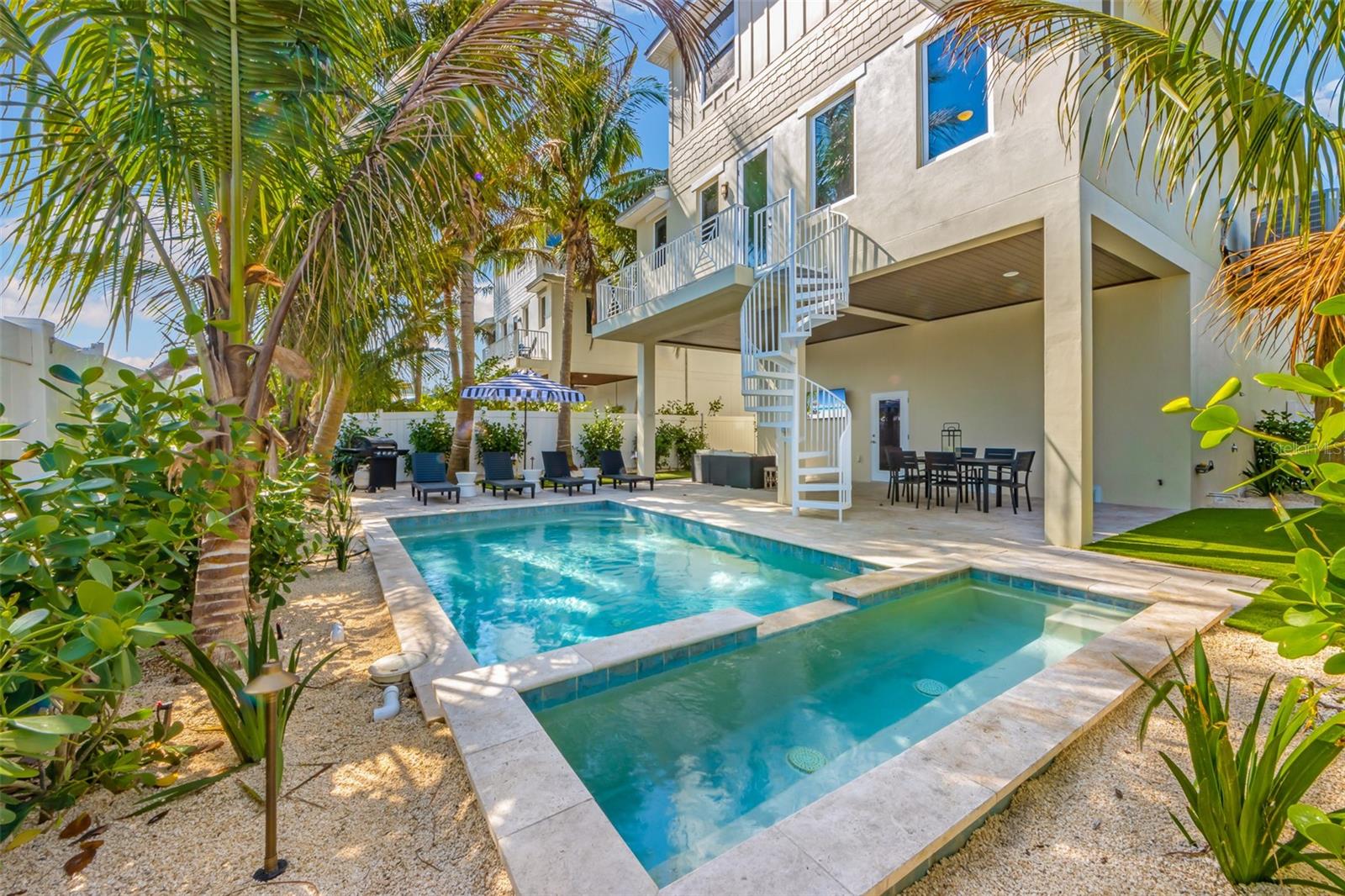 ILEXHURST - Residential