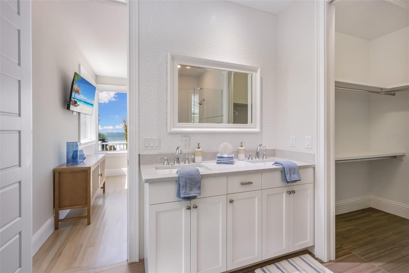 ILEXHURST - Residential