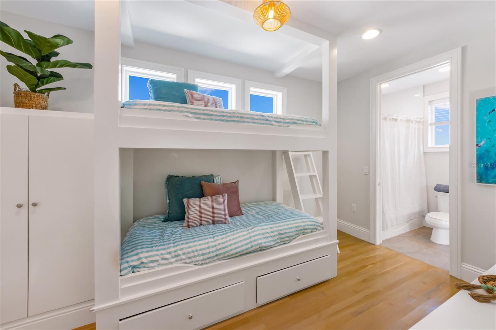 ILEXHURST - Residential