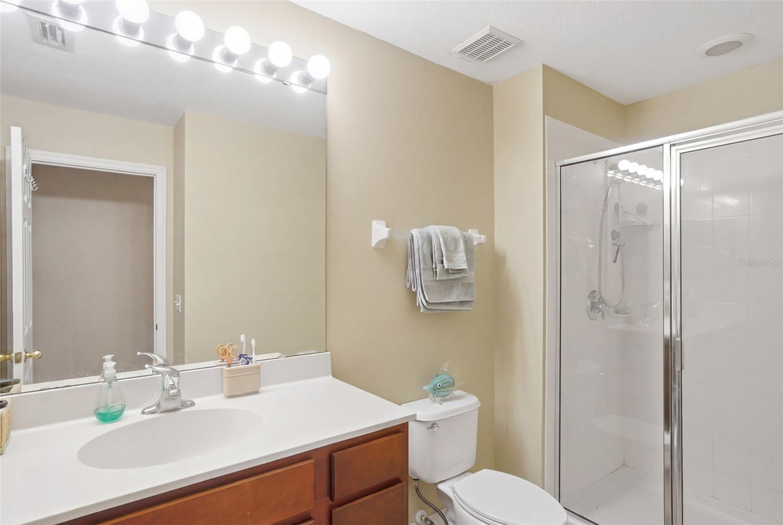 VICTORIA PARK INC 03 SE UNIT 02 - Residential