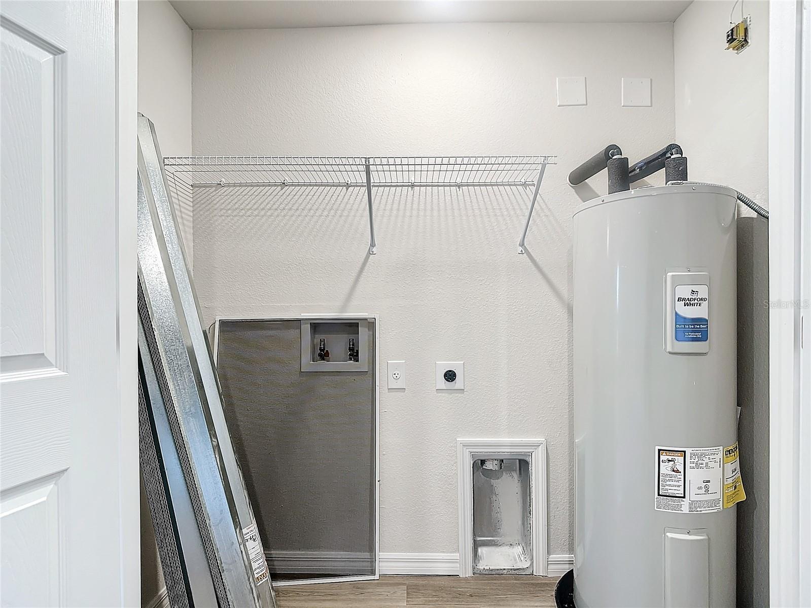 HRBR HEIGHTS - Residential Income