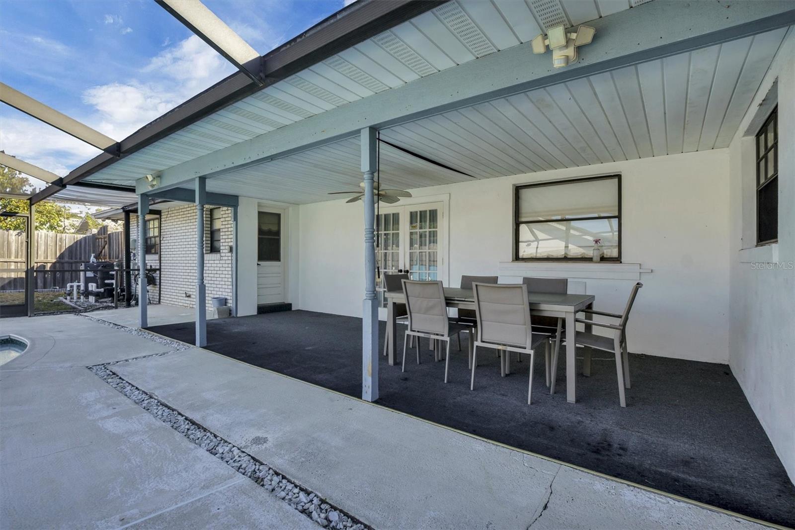 LUMBEE OAKS - Residential