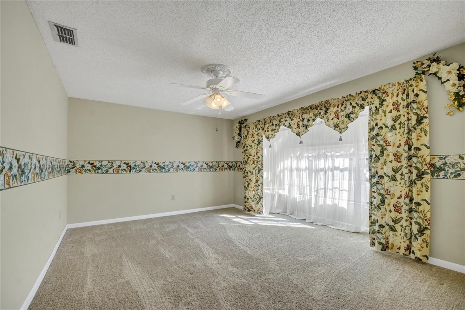 LUMBEE OAKS - Residential