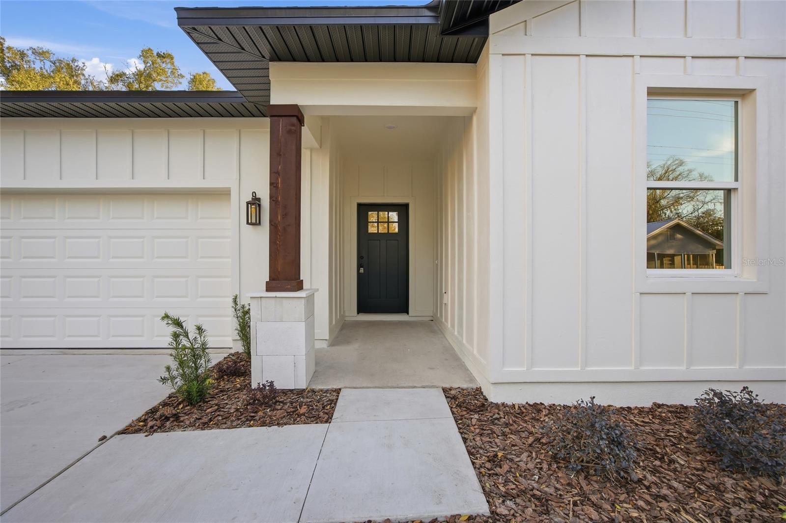 LINCOLN PARK EAST - Residential