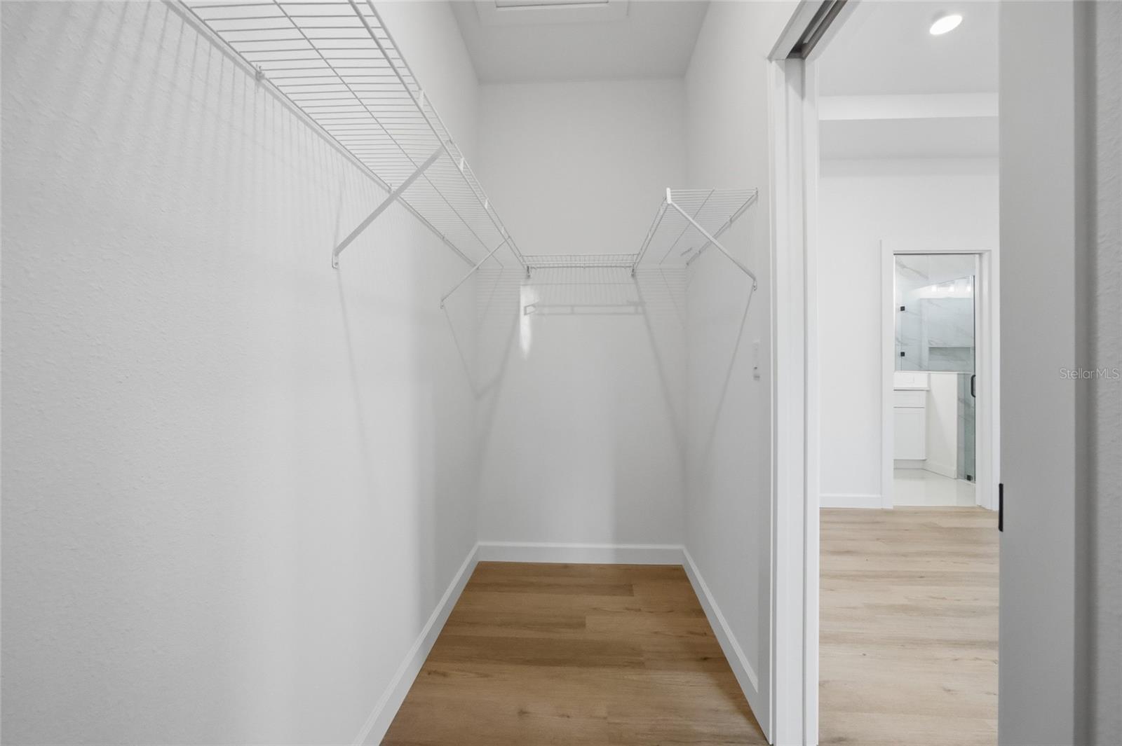 LINCOLN PARK EAST - Residential