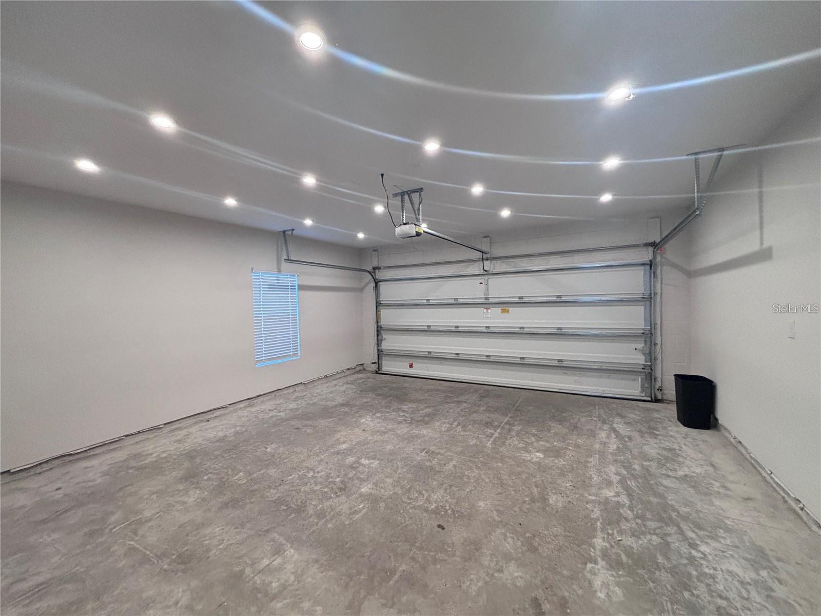 HAMMOCK RESERVE PH 3 - Residential Lease