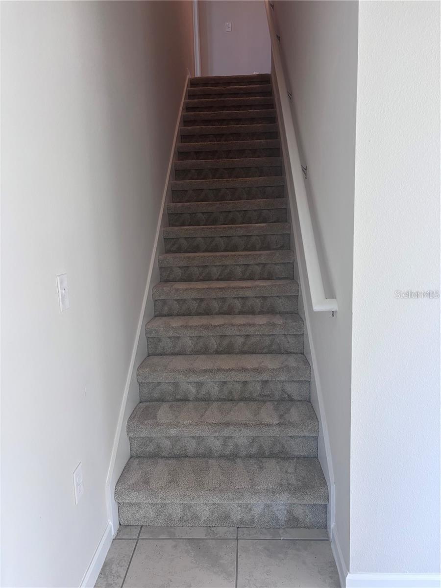 HAMMOCK RESERVE PH 3 - Residential Lease