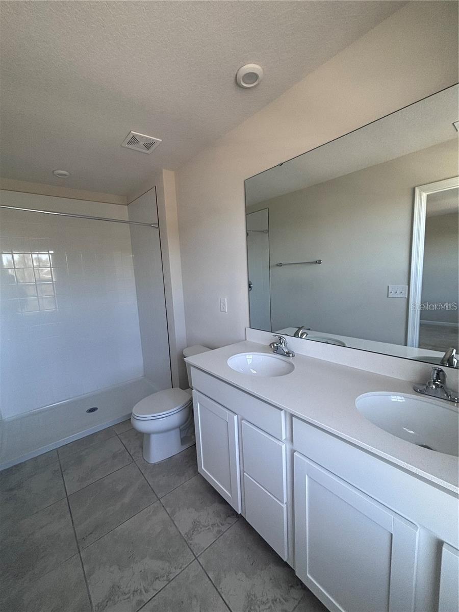 HAMMOCK RESERVE PH 3 - Residential Lease