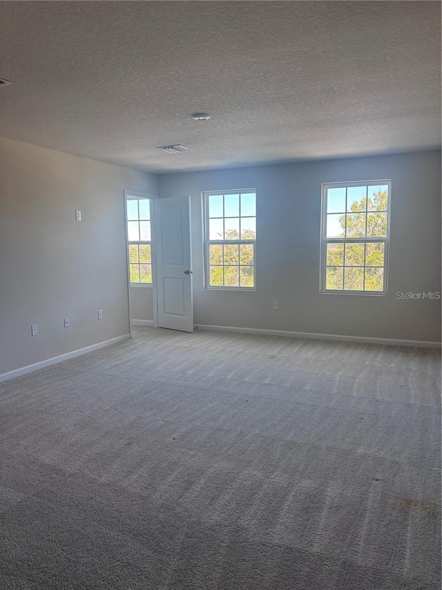 HAMMOCK RESERVE PH 3 - Residential Lease