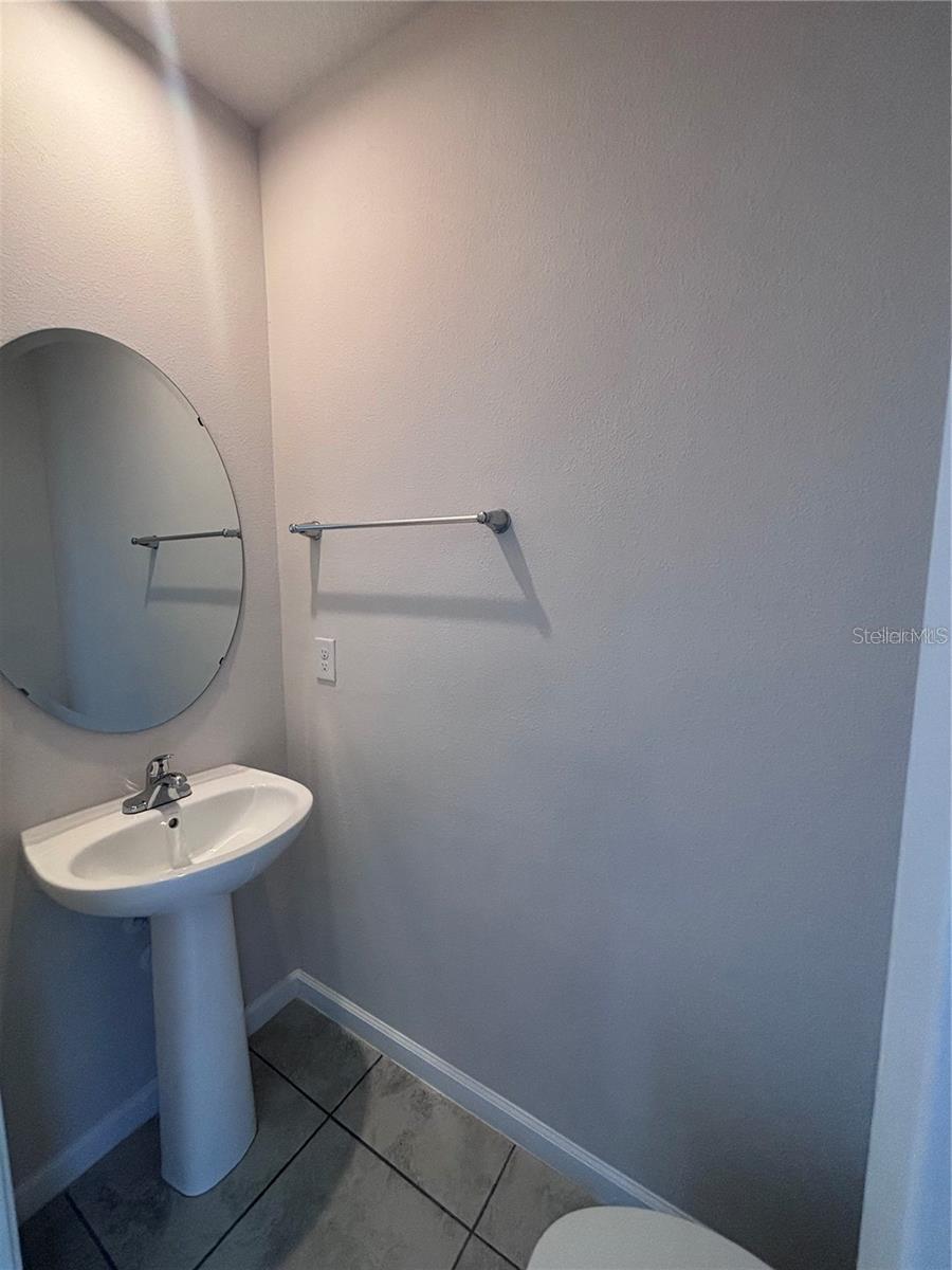 HAMMOCK RESERVE PH 3 - Residential Lease