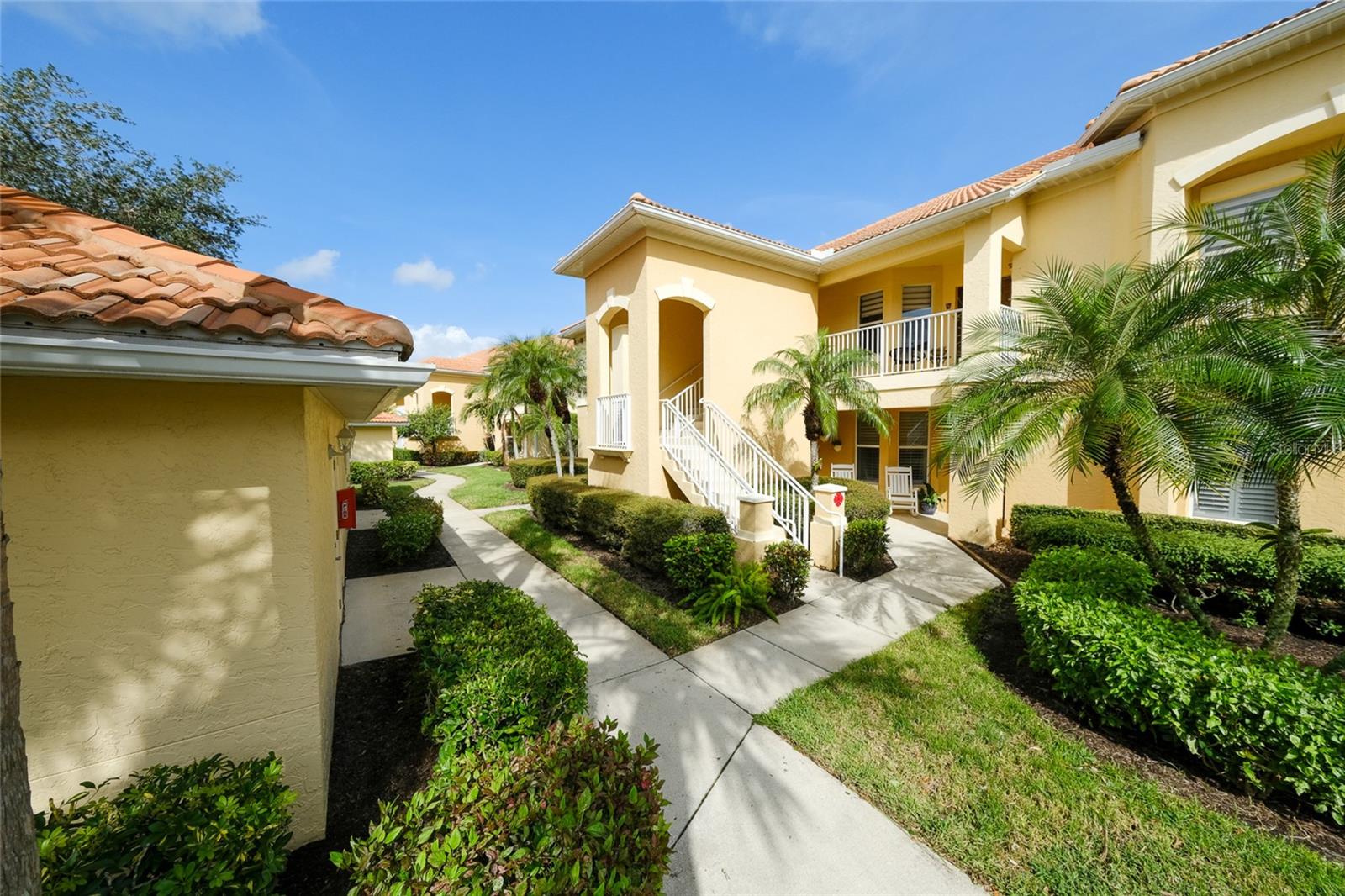 BOCA GROVE - Residential