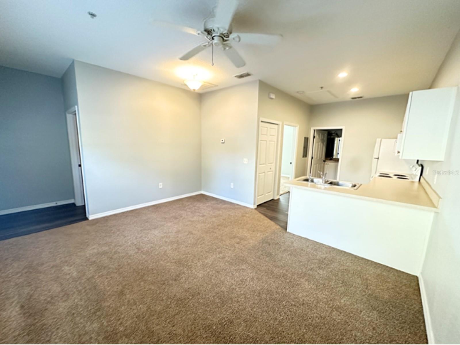 FLA HIGHLANDS CO SUB - Residential Lease