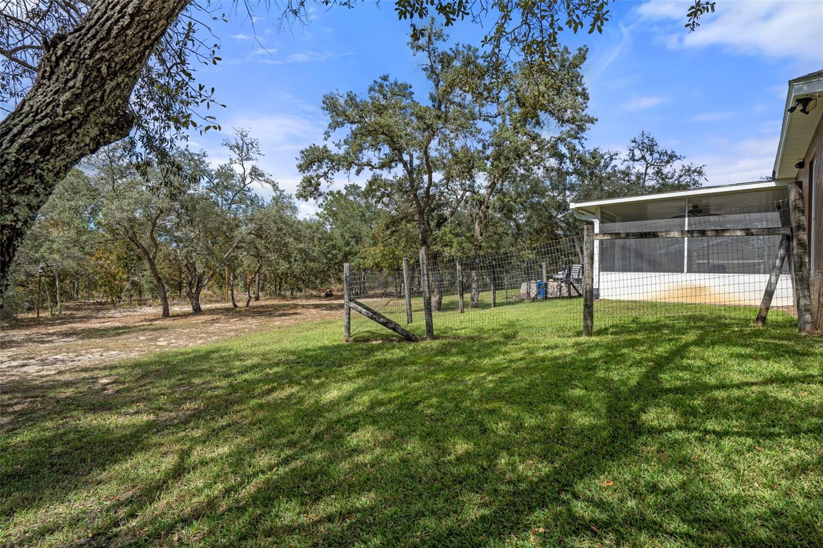 ROYAL HIGHLANDS - Residential