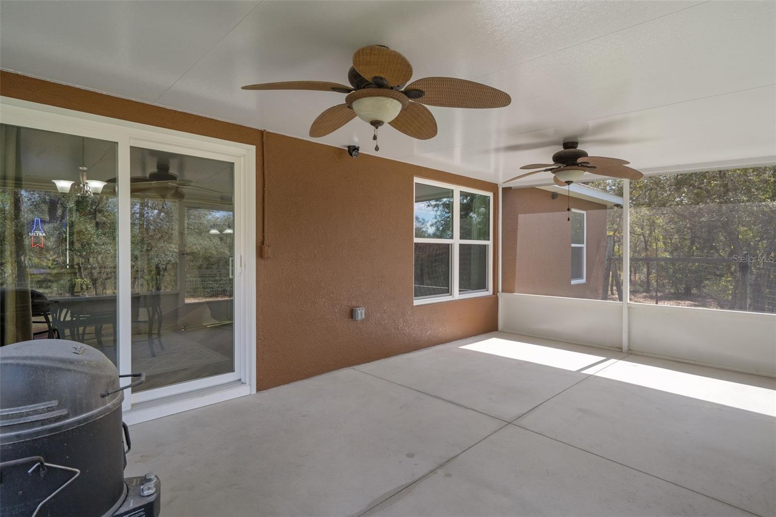 ROYAL HIGHLANDS - Residential