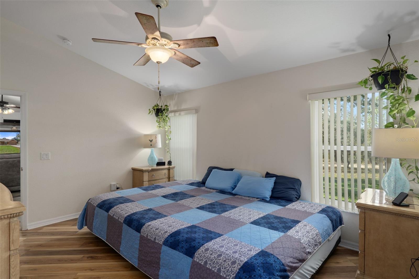 ROYAL HIGHLANDS - Residential