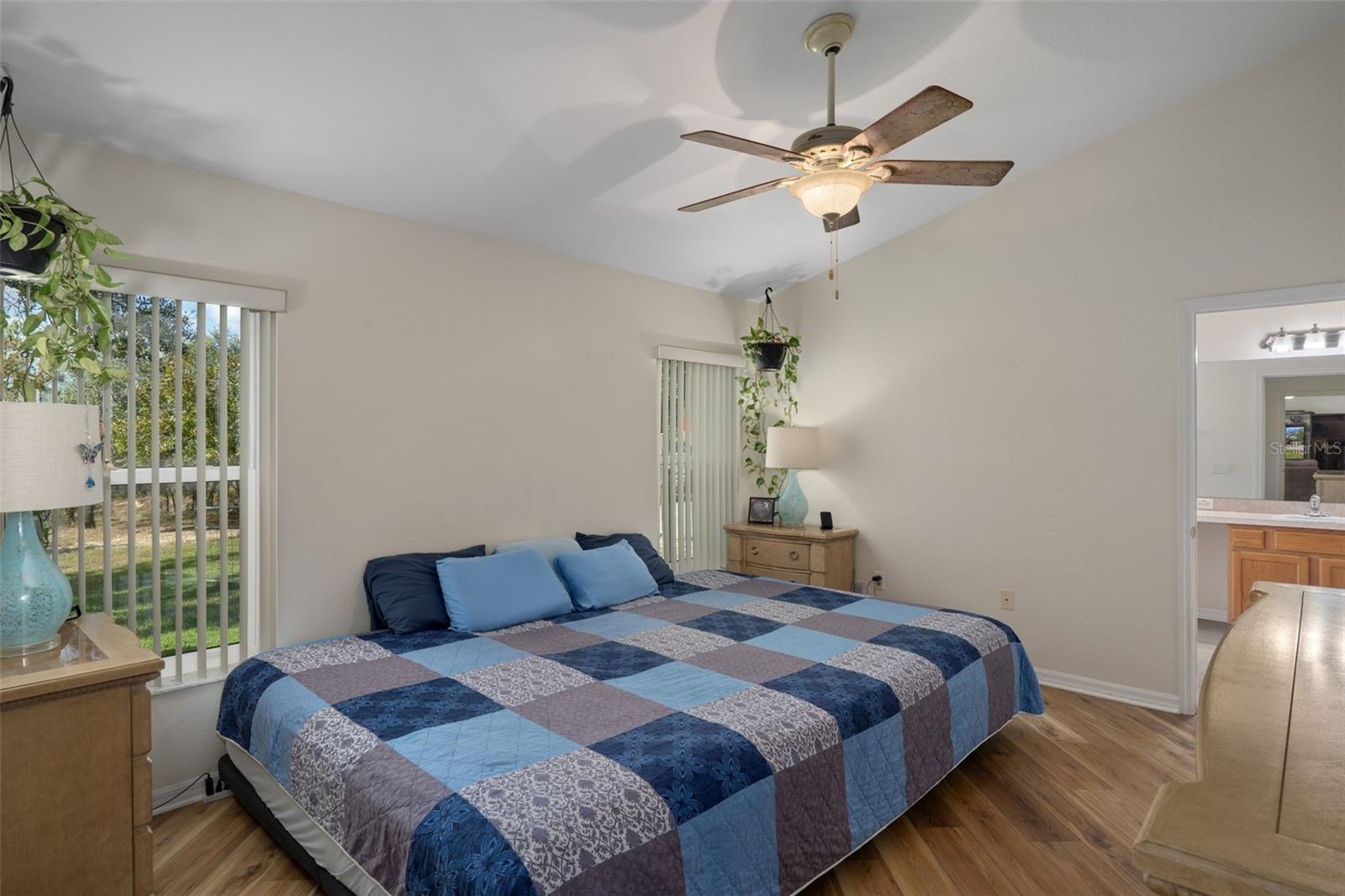 ROYAL HIGHLANDS - Residential