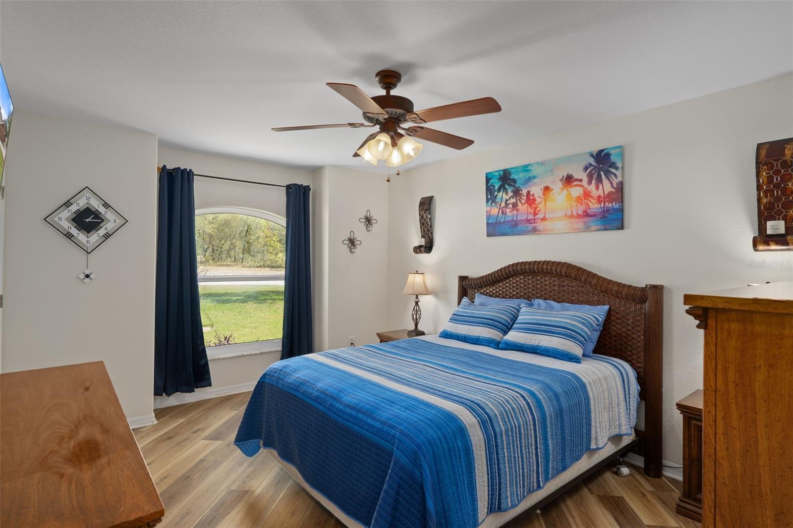 ROYAL HIGHLANDS - Residential