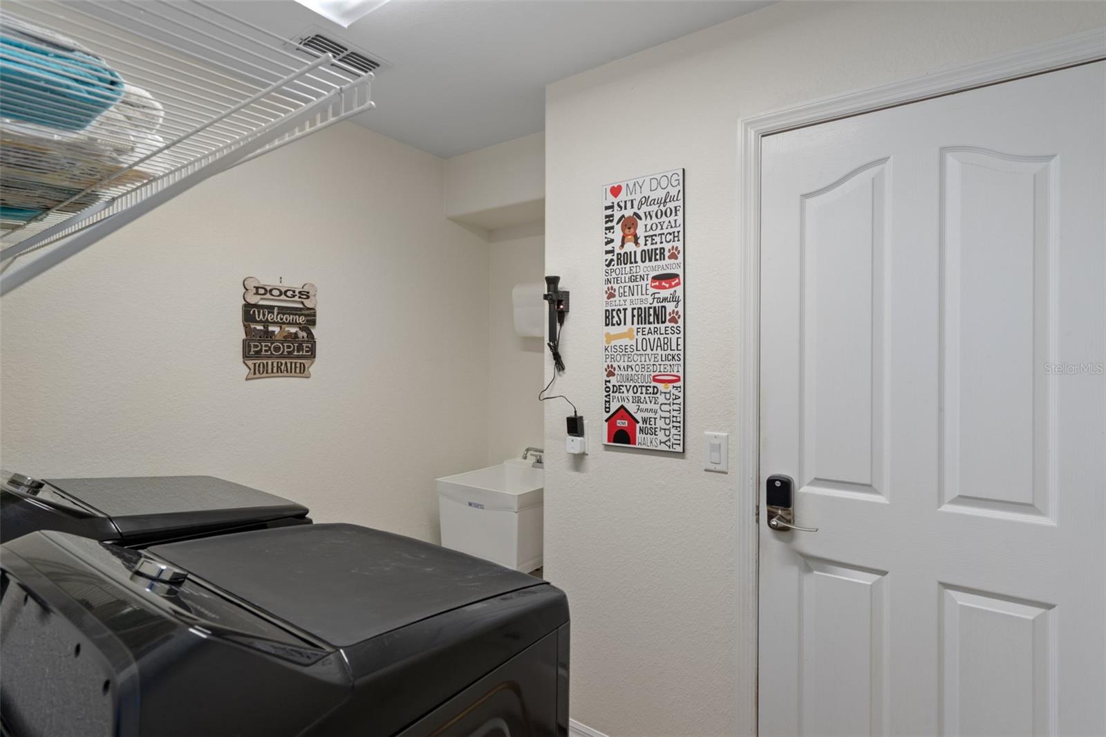 ROYAL HIGHLANDS - Residential