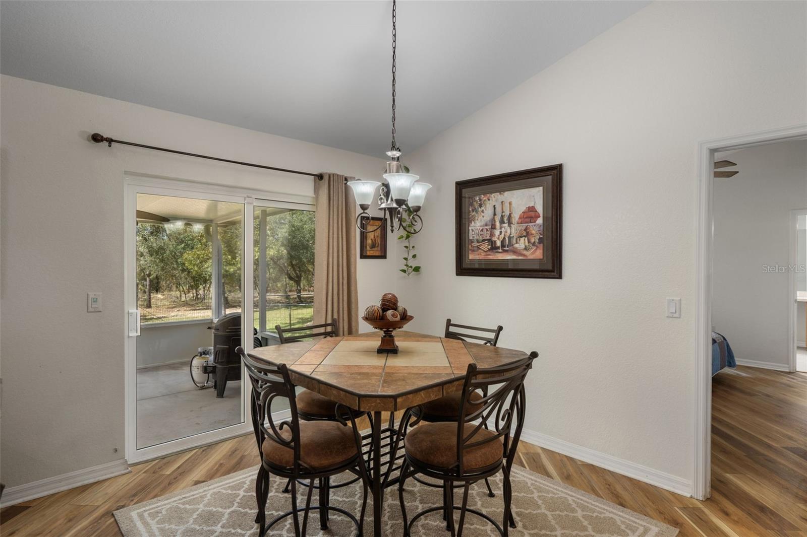 ROYAL HIGHLANDS - Residential