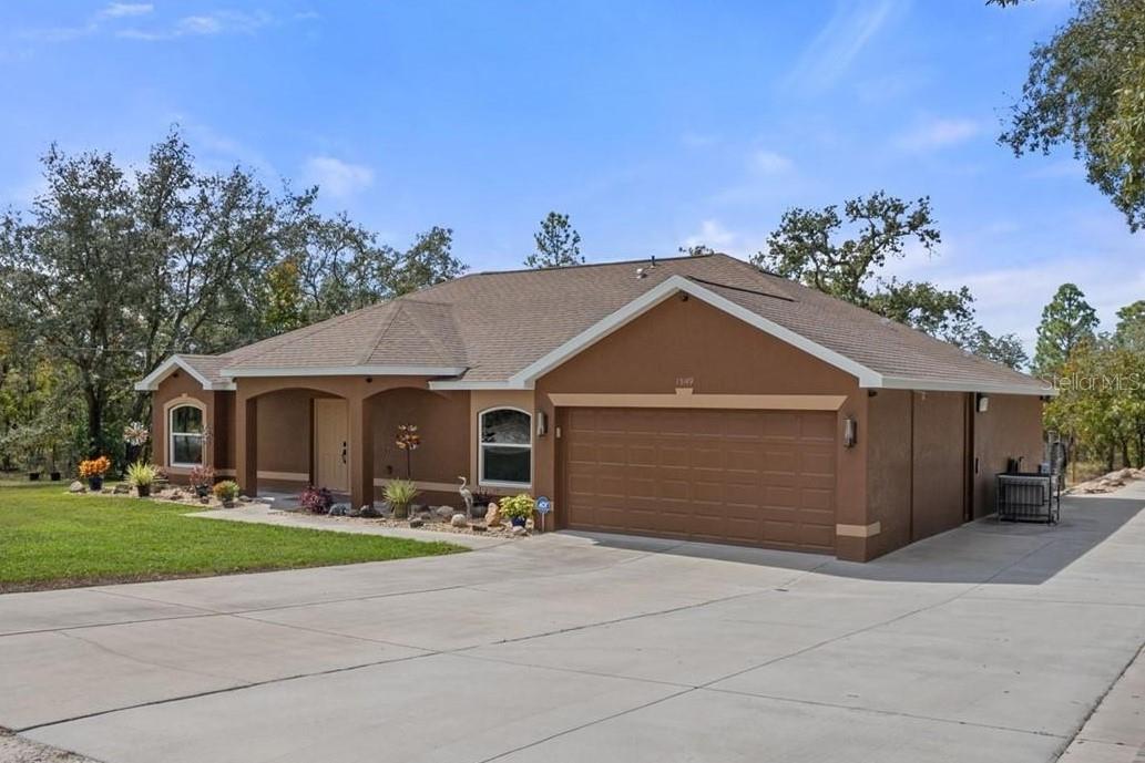 ROYAL HIGHLANDS - Residential