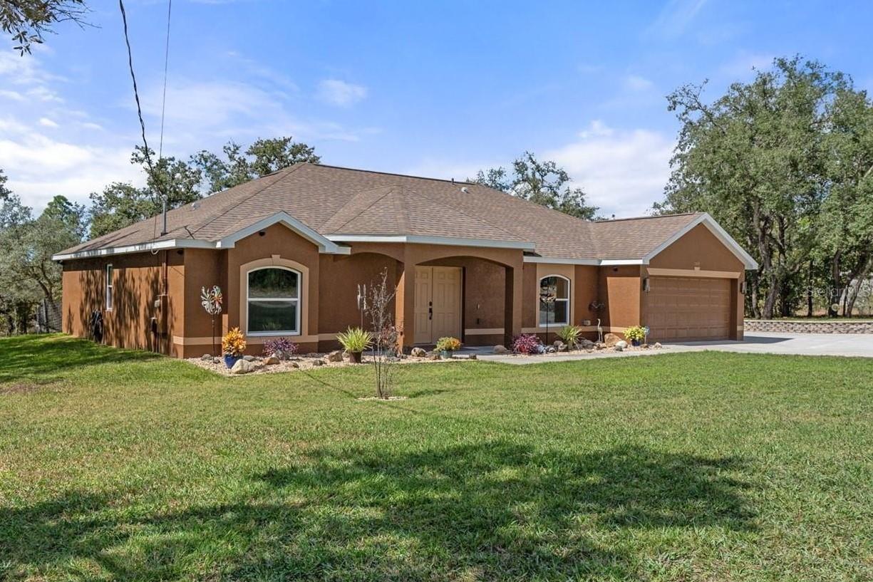 ROYAL HIGHLANDS - Residential