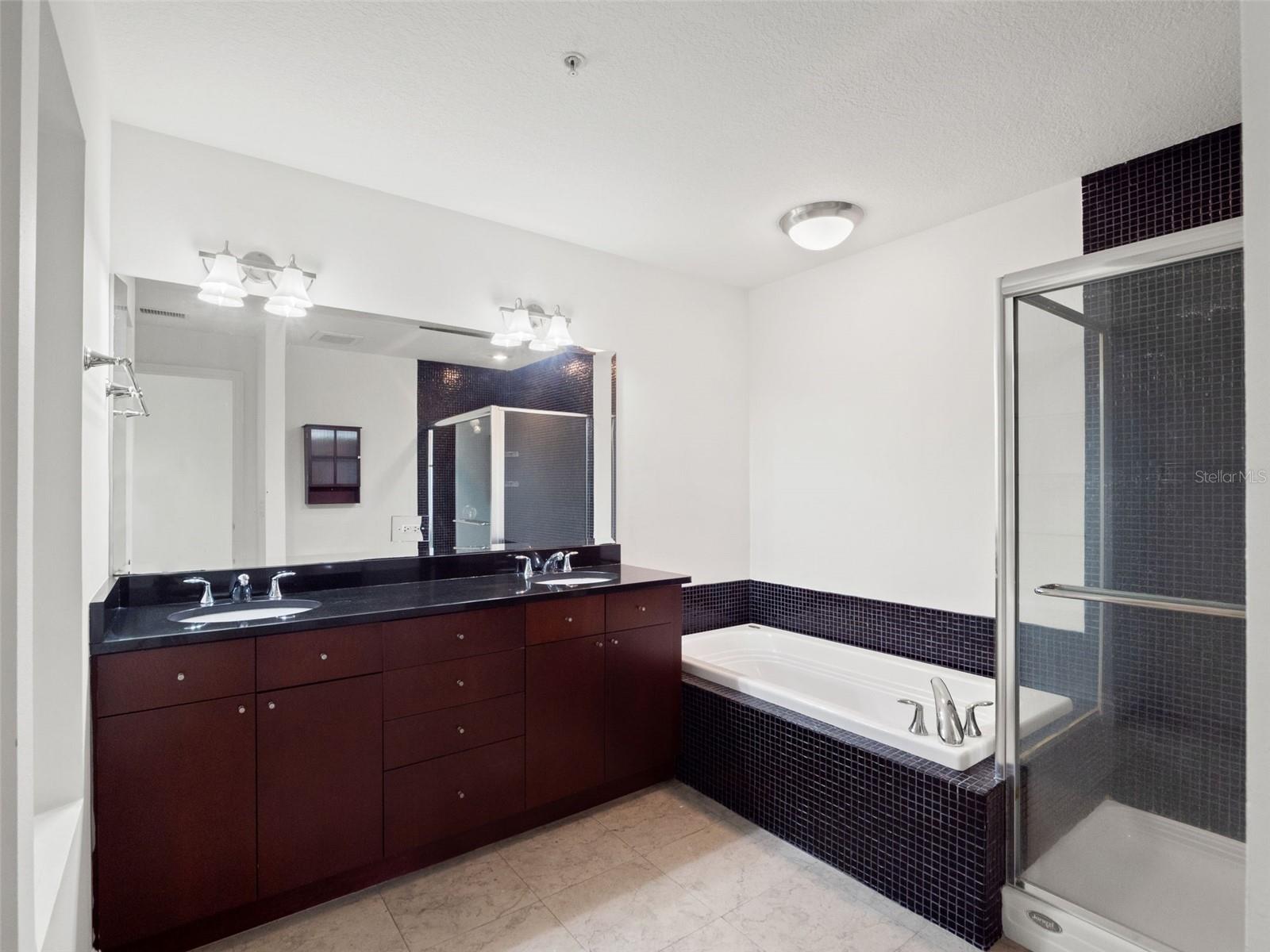 SANCTUARY DOWNTOWN CONDO - Residential