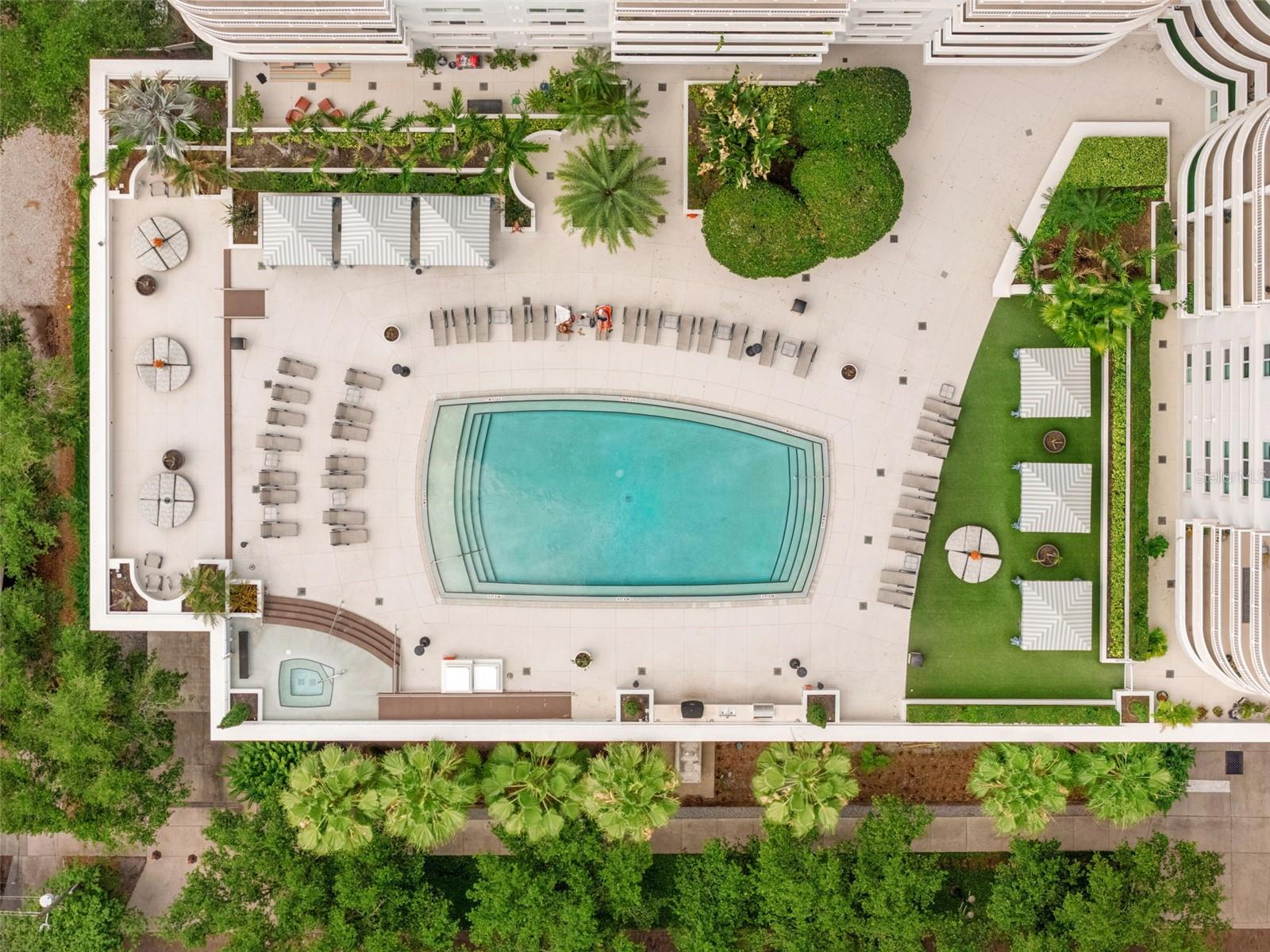 SANCTUARY DOWNTOWN CONDO - Residential