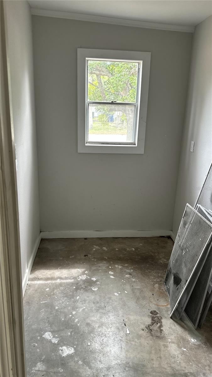 HOLIDAY HEIGHTS FIRST ADD - Residential Income