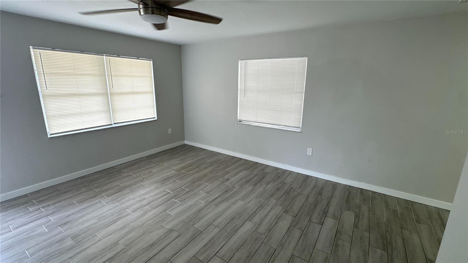 HOLIDAY HEIGHTS FIRST ADD - Residential Income