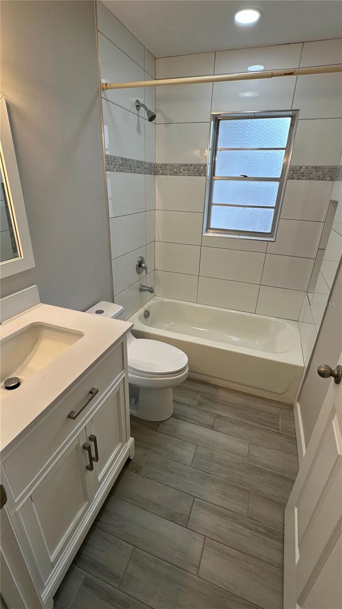 HOLIDAY HEIGHTS FIRST ADD - Residential Income