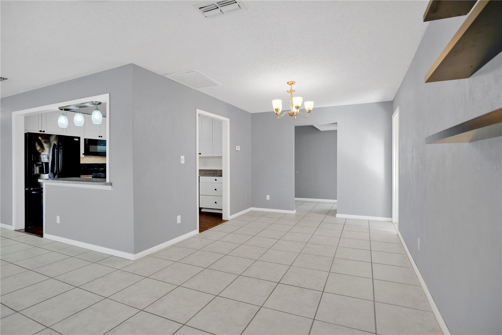 SWEEWATER HILLS UNIT 02 - Residential