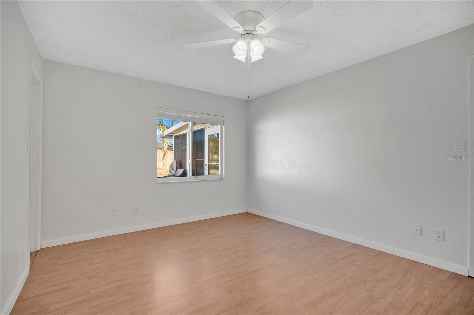 SWEEWATER HILLS UNIT 02 - Residential