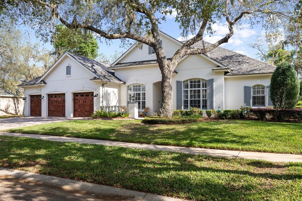 Photo of 16109 Ternglade Drive, Lithia, FL 33547 (MLS # TB8493284)